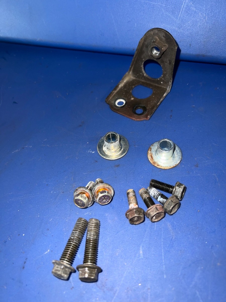 1993-2003 Kawasaki Ninja ZX6E zx6 zx 6 600 Radiator bracket bolts