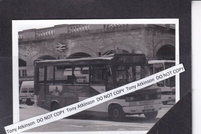 YORKSHIRE RIDER - MERCEDES / PLAXTON - M230VWU - BUS PHOTO #REF.B6485