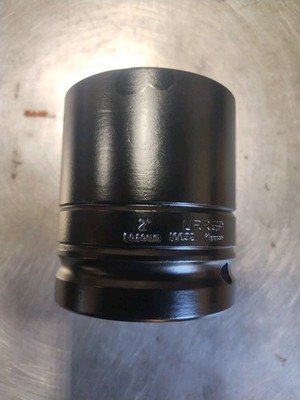  2 INCH URREA 10032 IMPACT SOCKET 6 PT , 1 INCH DRIVE, 2 Inch Deep.