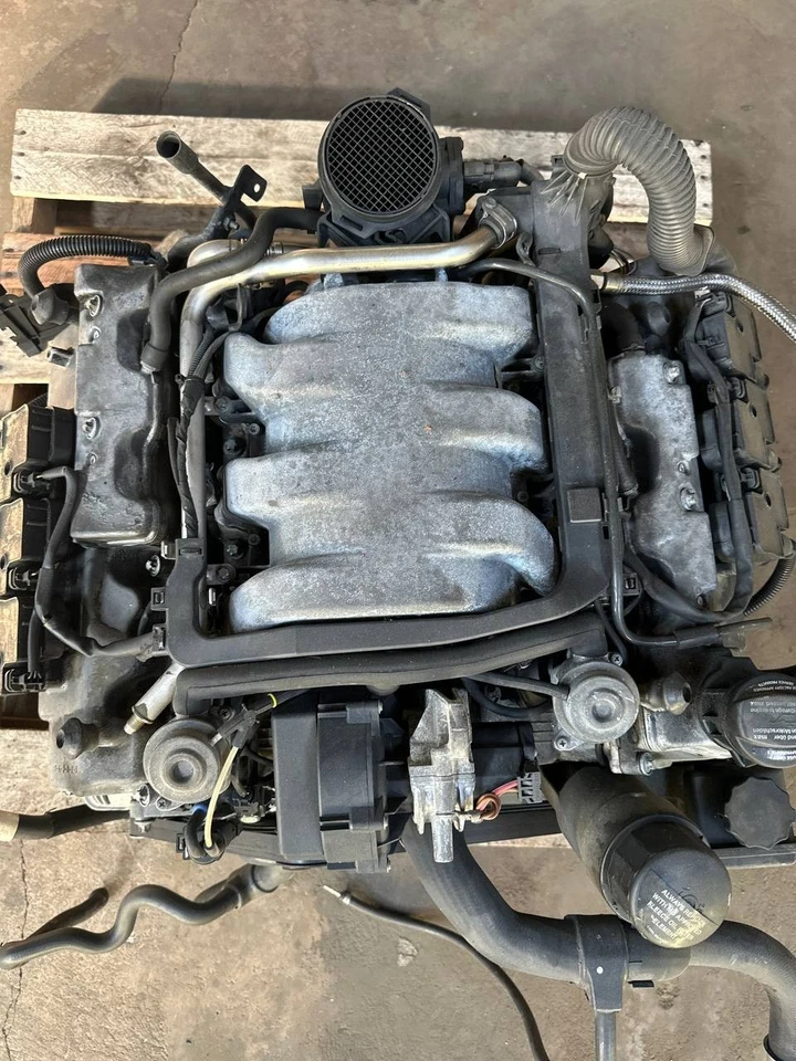 02-05 Mercedes CLK320 W209 AT RWD 3.2L V6 SOHC 18V Motor Desconocido mi. 5095 Foto 2 de 4