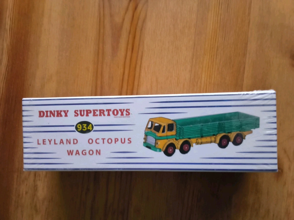 DINKY TOYS (ANCIEN) - Leyland Octopus Tanker Esso , Ref: 953 EUR 200,00 - FR