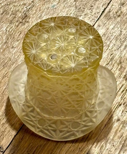 Vintage Fenton Daisy & Button Top Hat Clear Glass Toothpick Trinket Holder