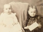 GETTYSBURG PA * Cabinet Card Photo by LEVI MUMPER * 2 Children  — photo 2