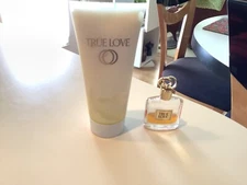 TRUE LOVE ELIZABETH ARDEN FOR WOMEN PERFUMED BODY LOTION 1.7 OZ & Perfume