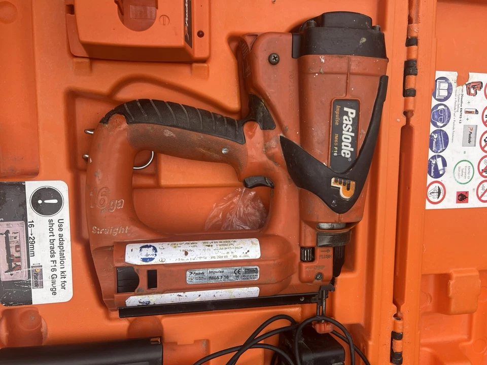 Paslode IM65 F16 Finishing Nailer - Image 2 of 4