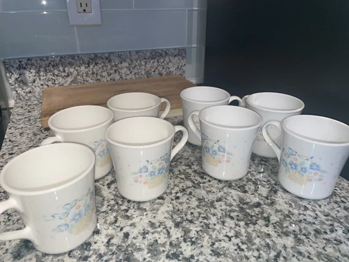 Vintage Corning Country Cornflower Coffee/Tea Mug/Cup set of 8