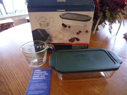 Pyrex by Corning 3-Piece Bake N' Store Loaf Dish w/ Plastic Cover/ Measuring Cup