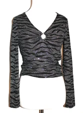 Divided by H&M Shirt Crop Top Women’s Size Medium M Black Silver Glitter NEW NWT