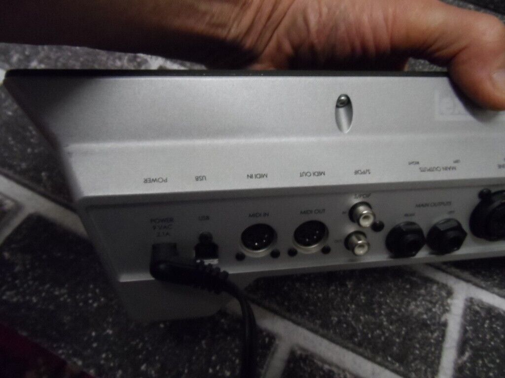 Picture 4 of 12
