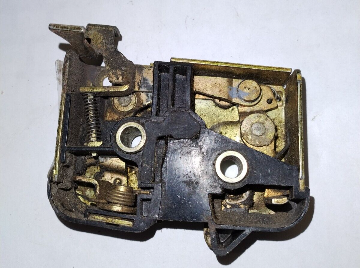 Vanagon Door Latch Assembly , 251 837 016B RIGHT SIDE , passenger eBay