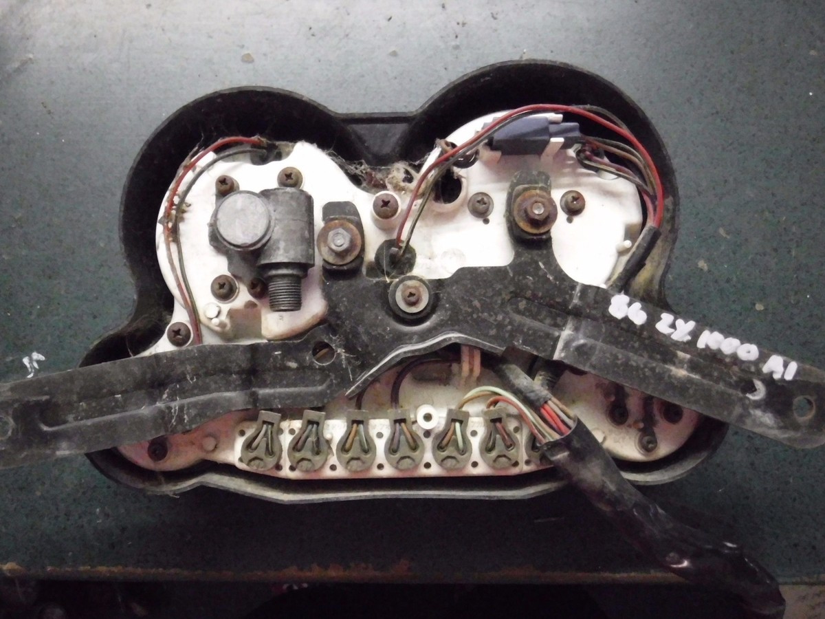 86-87 KAWASAKI NINJA 1000R ZX1000A OEM Speedo Tach Gauge