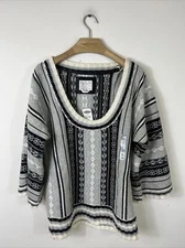 Old Navy Women's Aztec Print Scoop Neck Sweater Gray Medium NWT $34 Sparkly