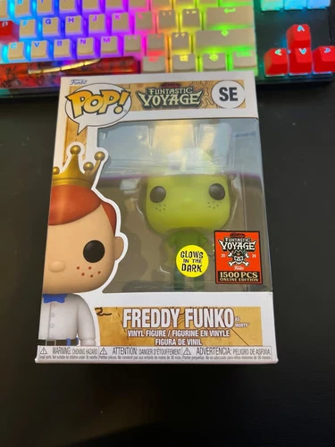 Funko Pop! Vinyl: Freddy Funko as Morty GITD Funko Fundays Funtastic Voyage 2024