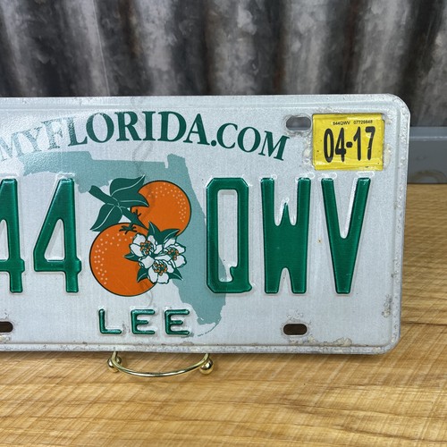 Florida State License Plate Tag Man Cave Decoration Craft Expired 4/17 644 QWV - Picture 3 of 4