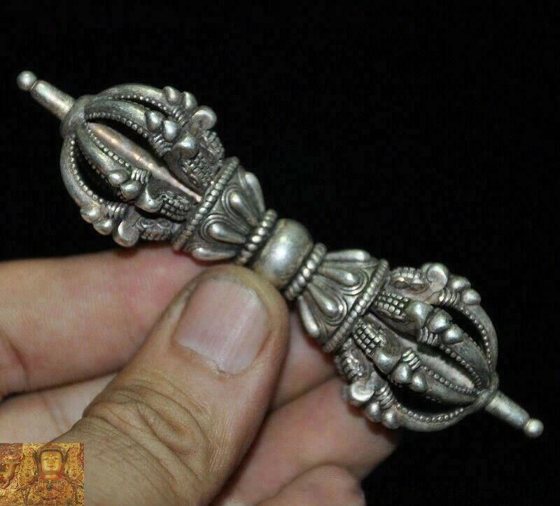 4"Tibetan Buddhism Tibet silver Vajra Dorje Phurpa Exorcism Talisman Faqi statue - Image 3 of 4