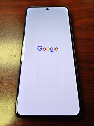 Google Pixel 8 128GB Obsidian Carrier & OEM Unlocked, IMAGE BURN ON THE SCREEN - Picture 2 of 8
