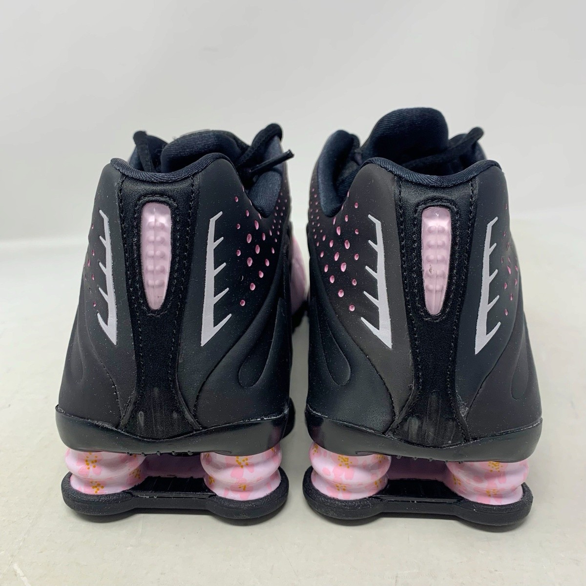 Size 7 - Nike Shox R4 Sakura W for sale online | eBay