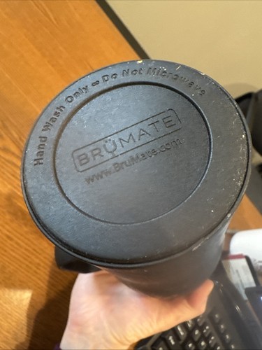 BruMate 32 oz Imperial Matte Black BPA Free Insulated Tumbler - Bild 11 von 13