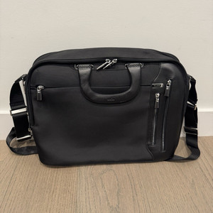 Tumi Arrive Briefcase | eBay