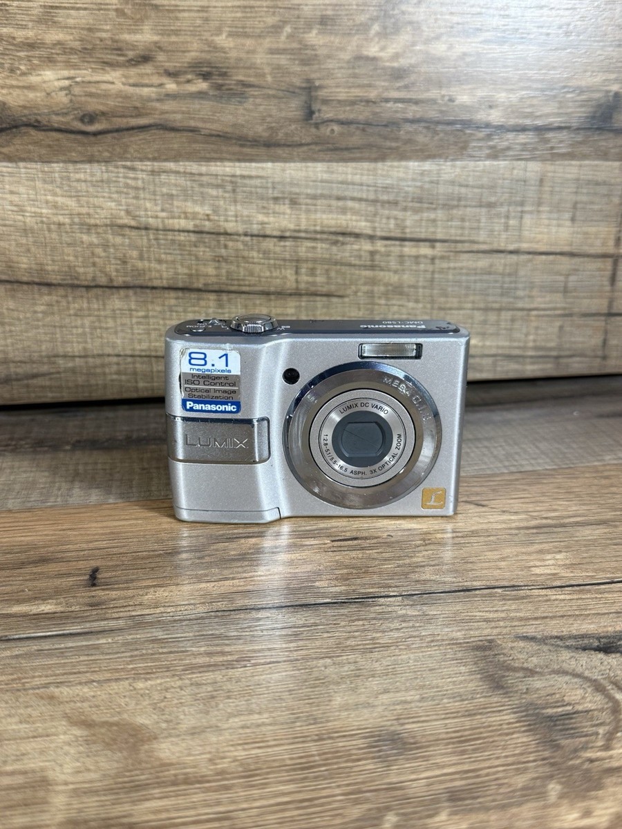 Panasonic DMC-LS80 コンパクトデジタルカメラ Panasonic Lumix DMC-LS80 8.1MP Digital Camera Silver Works for