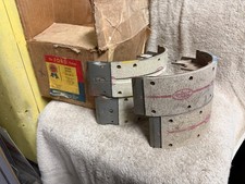 Nos Ford C2sz-2001-a 1961-62 Thunderbird Lincoln Front Drum Brake Shoe