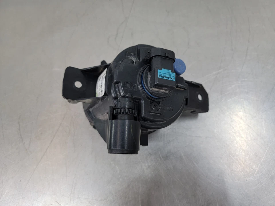 07-13 BMW X5 E70 - DELANTERO IZQUIERDO - PARACHOQUES ANTINIEBLA - 89210517 89203674 OEM GENUINO Foto 3 de 4