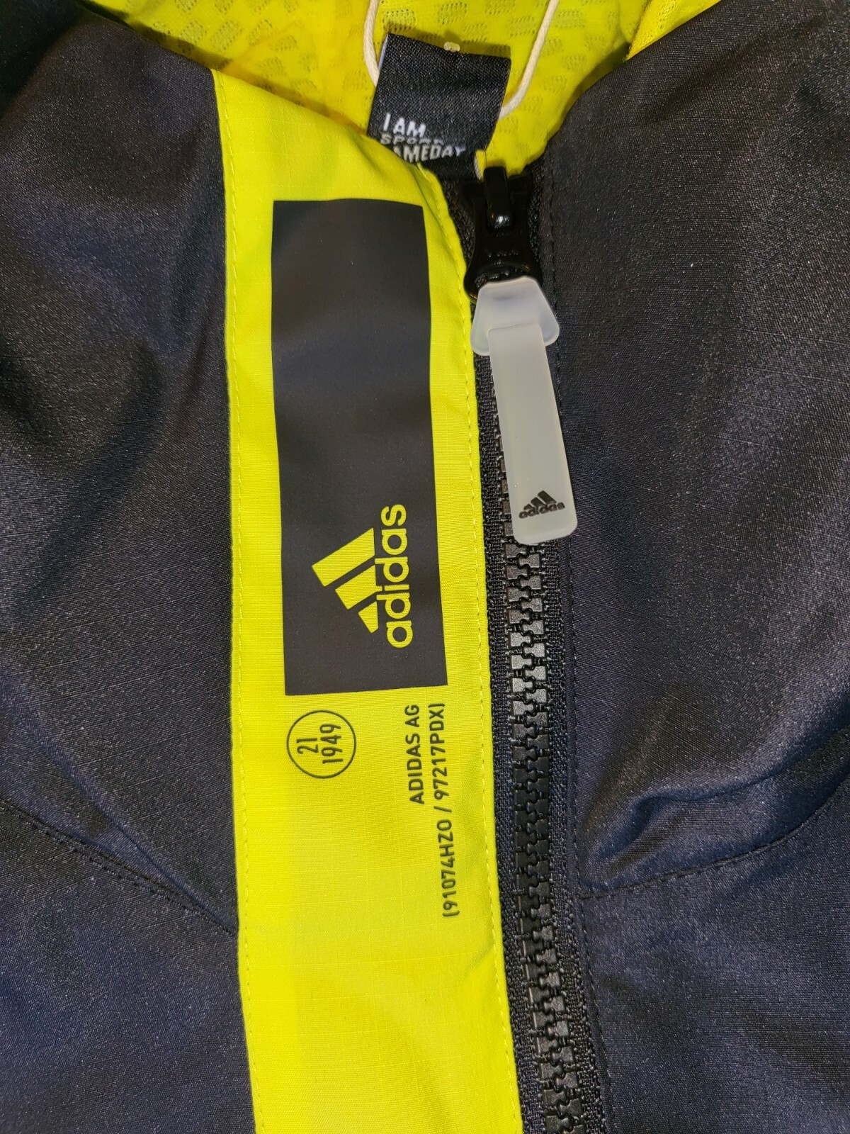 Adidas Wind Jacket Windbreaker Men's XL 