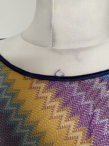 MISSONI Chevron Zig Zag Scialle Frange Poncho Mantello Multicolore Boho Spiaggia - Foto 4 di 11
