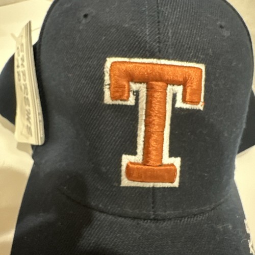 Supreme Cap University Of Texas Adjustable - Picture 2 of 4