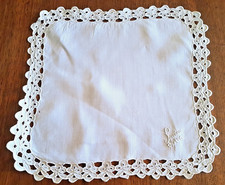 Mouchoir ancien en fil bordé