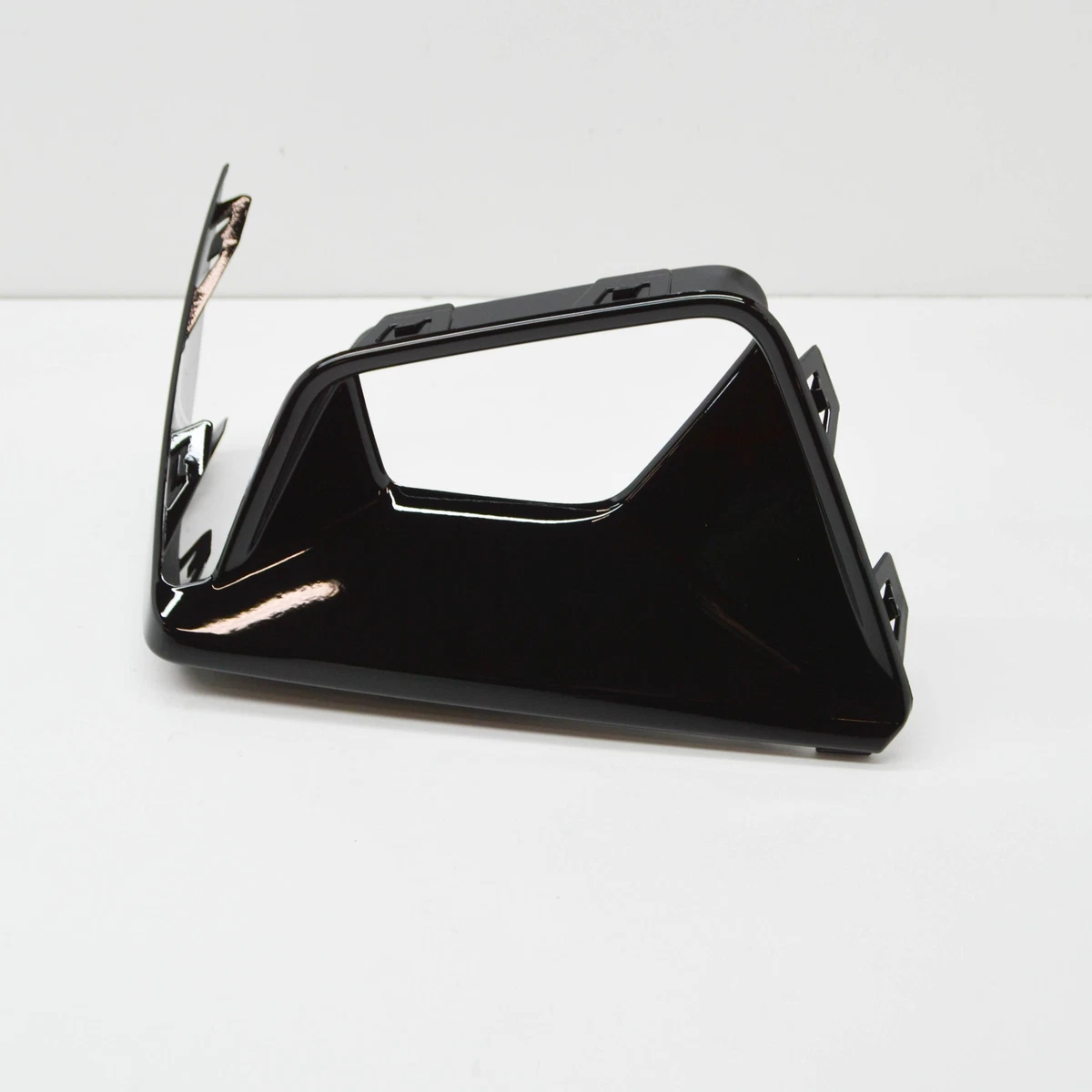 NEW BMW X4 G02 FRONT M RIGHT AIR INLET FINISHER 51118081214  