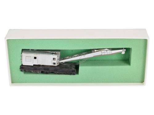 Overland 1334 HO Scale BRASS C&NW Industrial Brownhoist 200-Ton Crane/Box - Picture 3 of 12