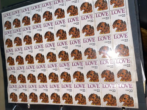 1 Uncut Sheet Of 50 “LOVE PUPPY” 22¢ Stamps MNH 1986 - Picture 7 of 7