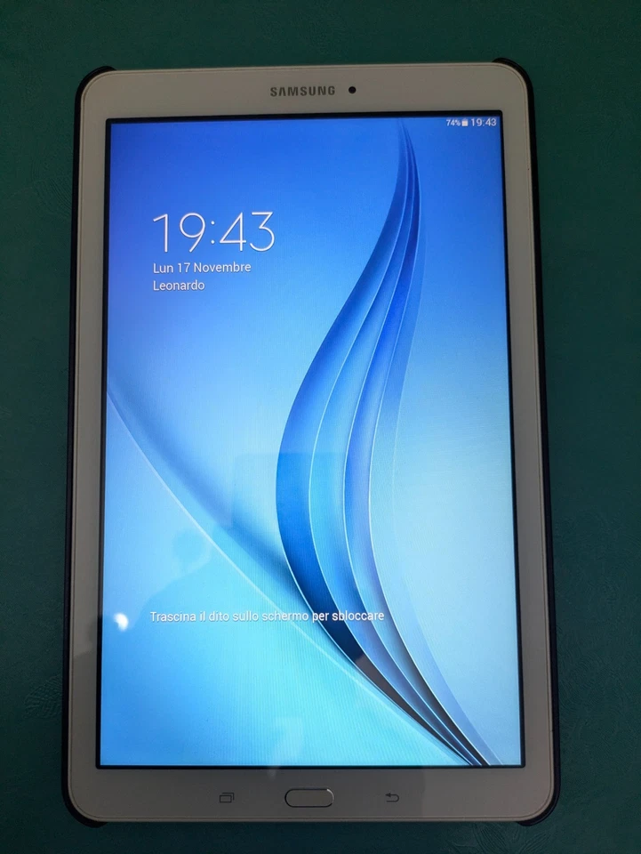 Samsung Galaxy Tab E Bianco - Immagine 3 di 4
