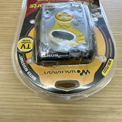 Sony Walkman Sports Cassette Player - FM/AM Digital Tuner WM-FS221