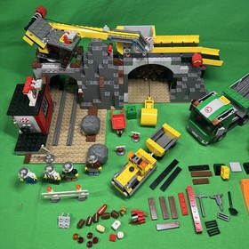 LEGO CITY 4204 The Mine Set