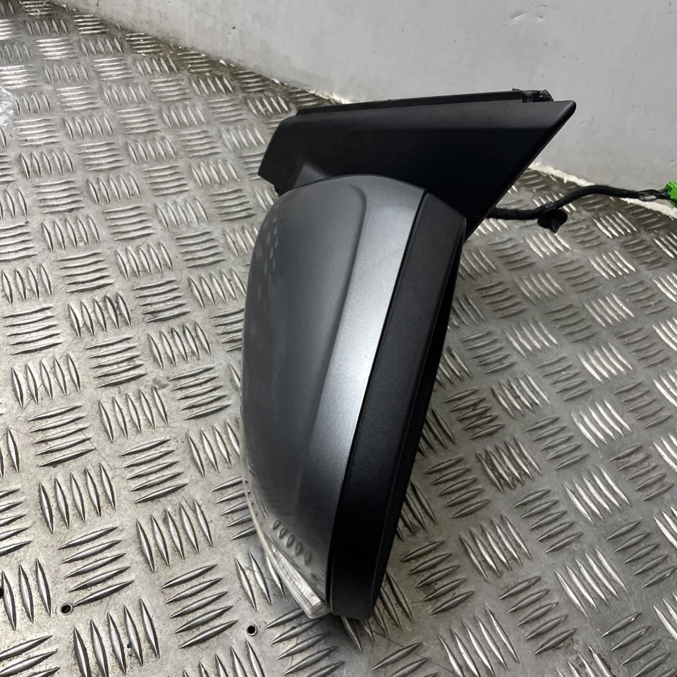 Espejo retrovisor izquierdo plegable plateado Volvo V40 D3 2015 NSR pasajero Foto 4 de 4