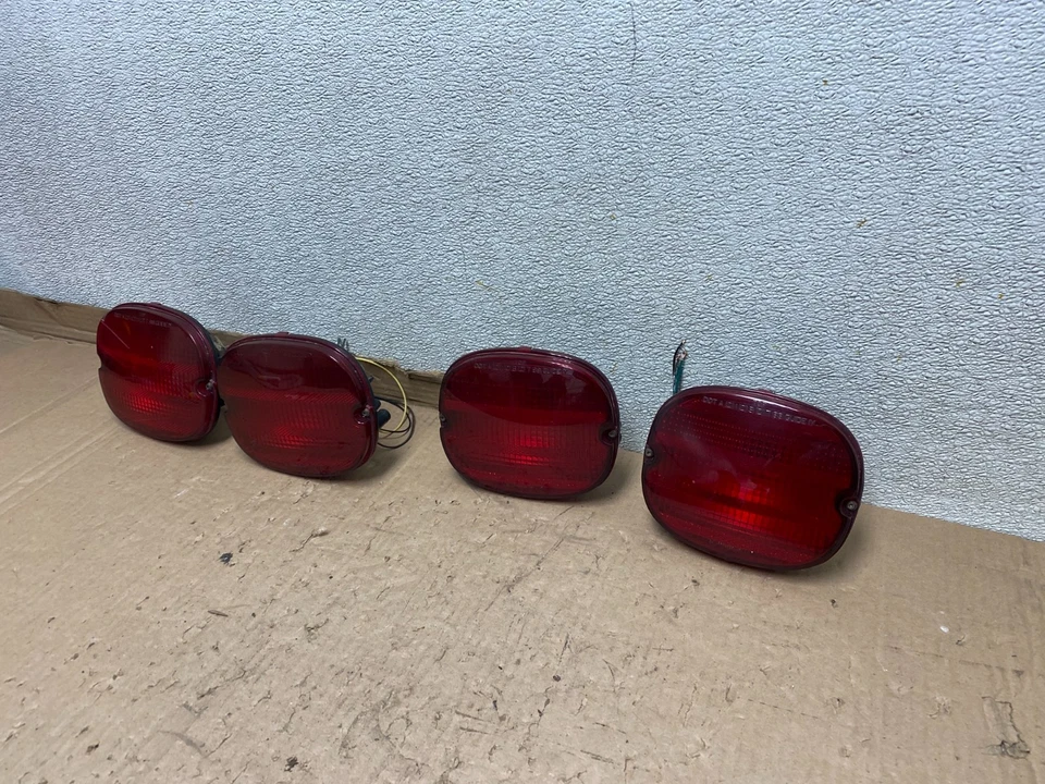 1991 to 1996 Chevrolet Corvette C4 Rear Set 4pcs Tail Lights U8783 DW - Image 2 of 4