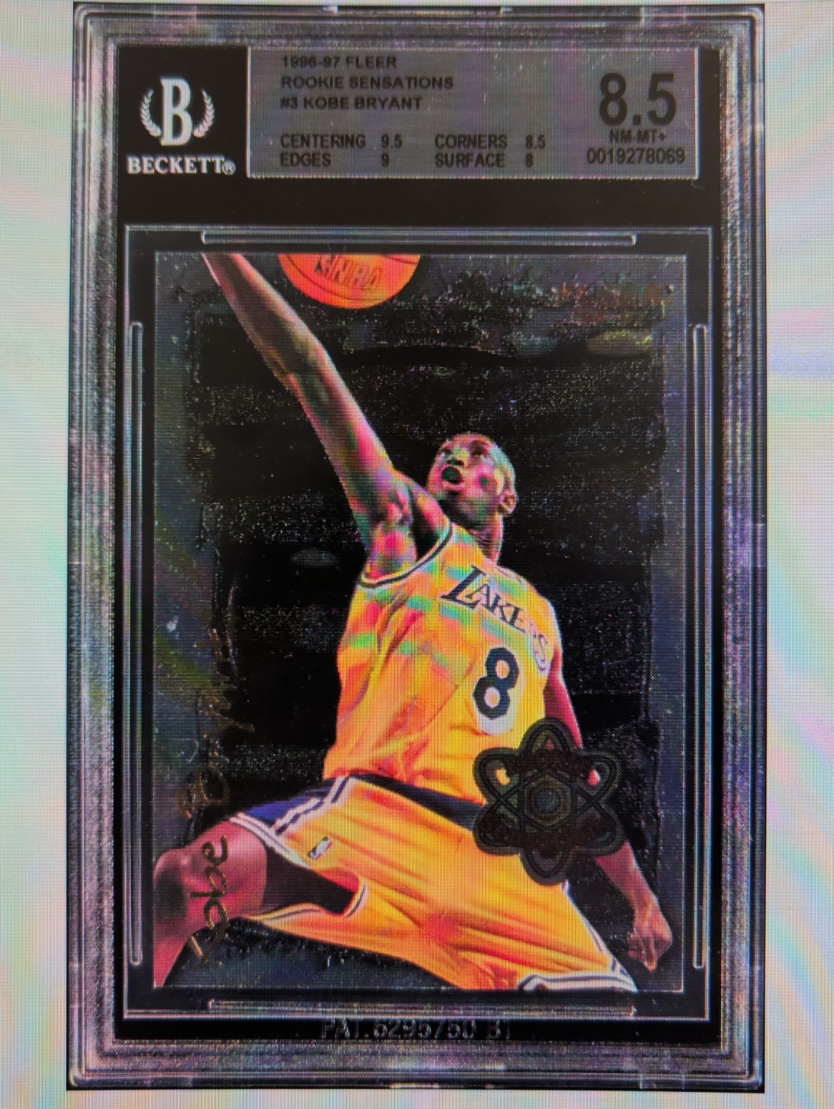 Kobe Bryant 1996 Fleer #3 Rookie Sensations Price Guide - Sports