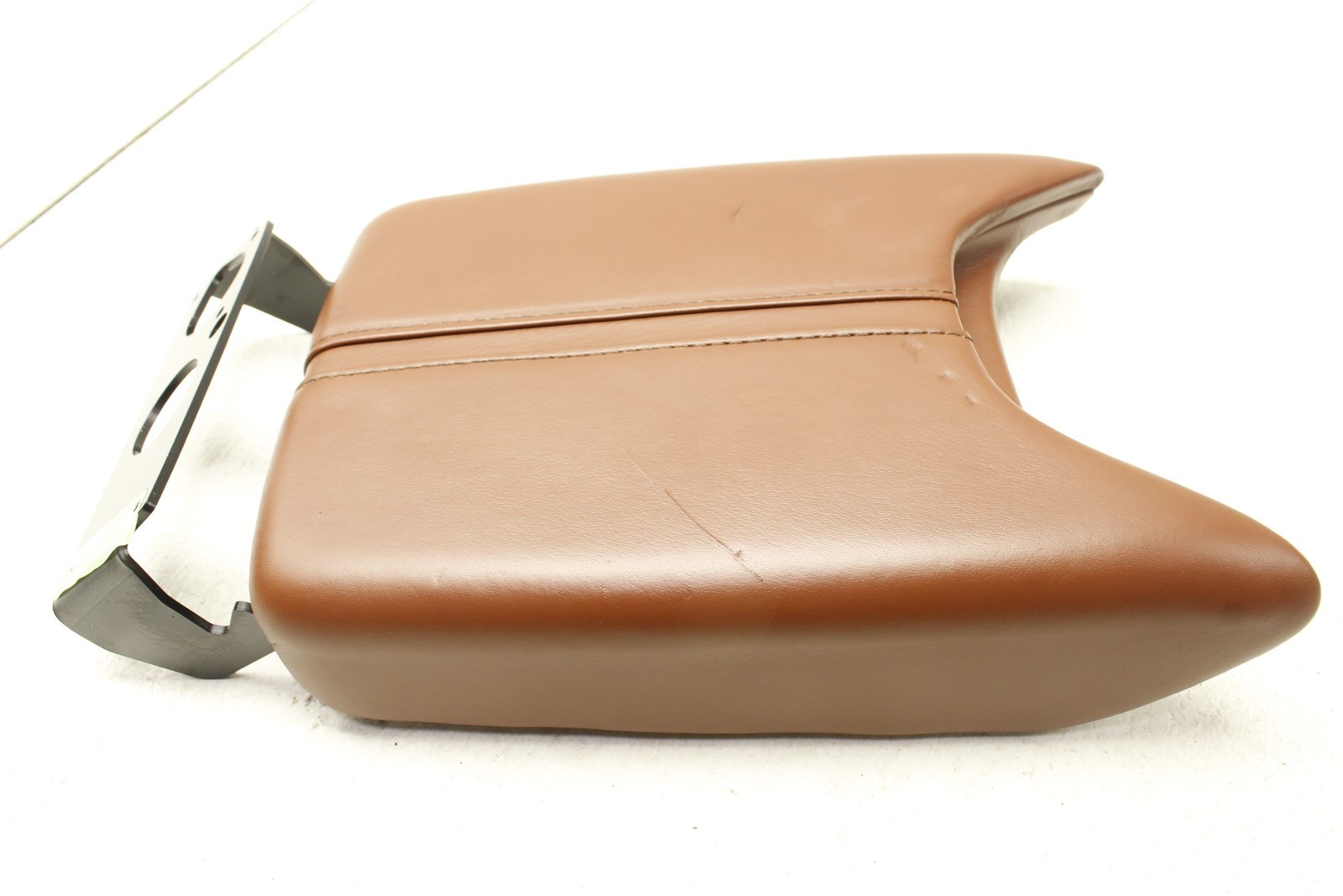 2020 Aston Martin Vantage Center Console Arm Rest Armrest 18-21