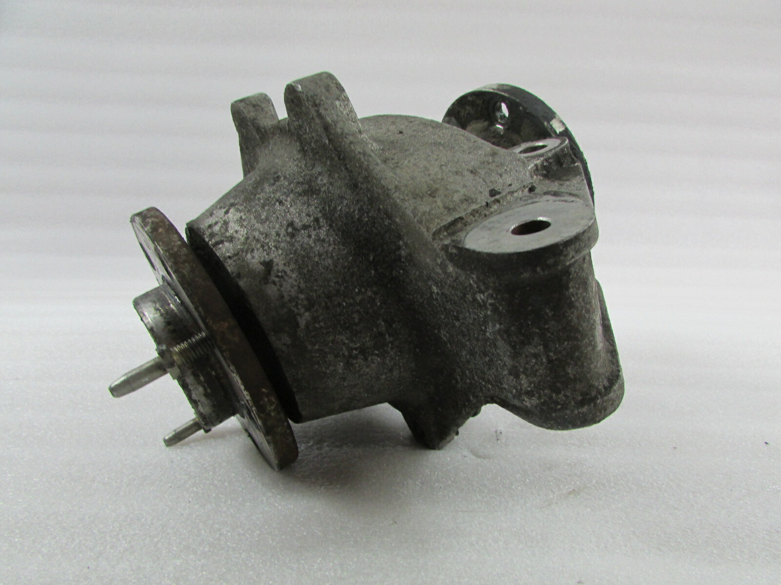 Ferrari 308, LH, Left Rear Knuckle / Stub w/ Hub, Used, P/N 112485