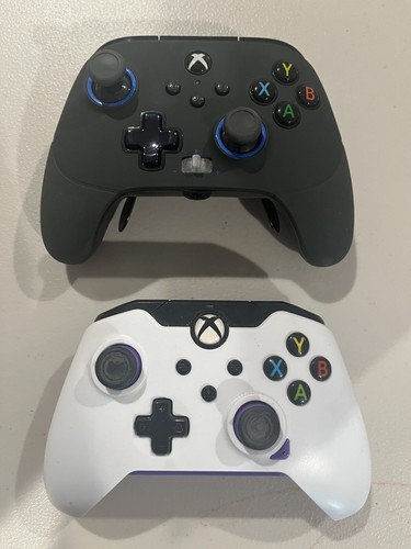 Xbox 360 / One Series Games And Controllers- Please Read Description. - Picture 4 of 6