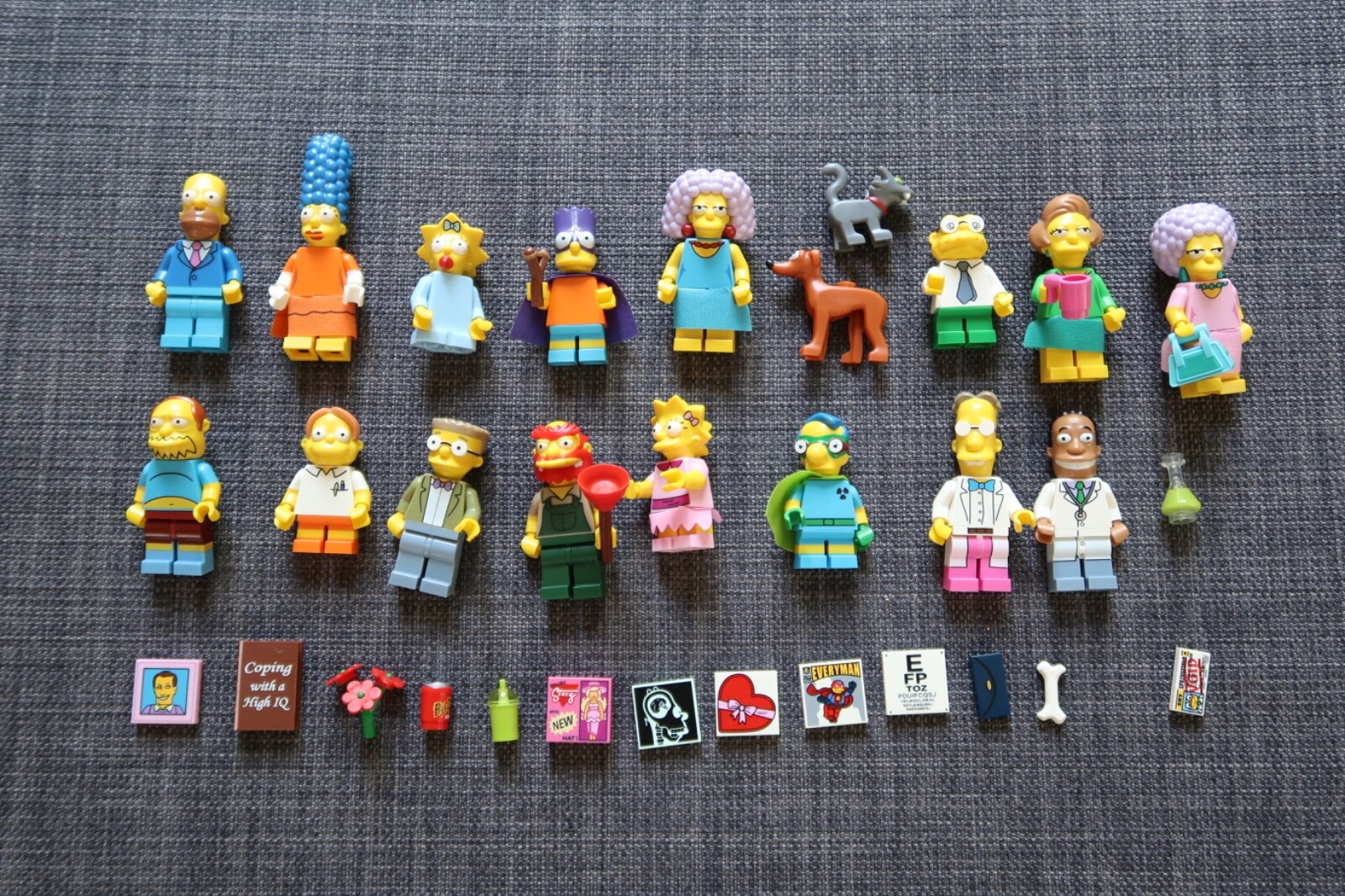 Figurine LEGO Simpsons 71009 pour décoration de bureau geek et vitrine rétro