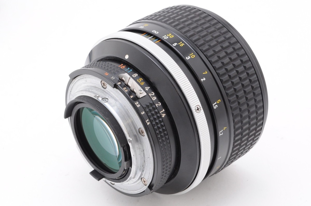 ai　s Nikon AI-S lenses - Measuring Light