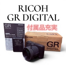 RICOH GR DIGITAL First Generation Digital Camera 841 Shots From Japan