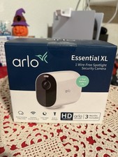 Arlo Essential XL VMC2032-100NAS 1080p Wireless Indoor/Outdoor Spotlight Camera