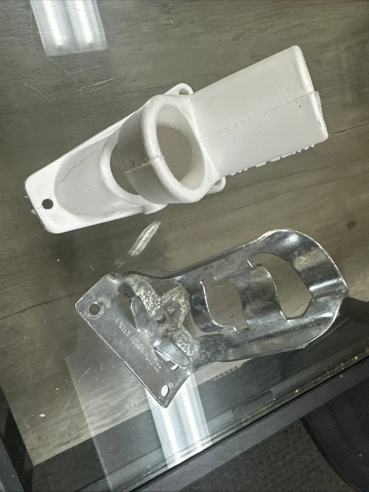 Держатель кронштейна для крепления флагштока Valley Forge And Annin сделано в США - Изображение 2 из 4