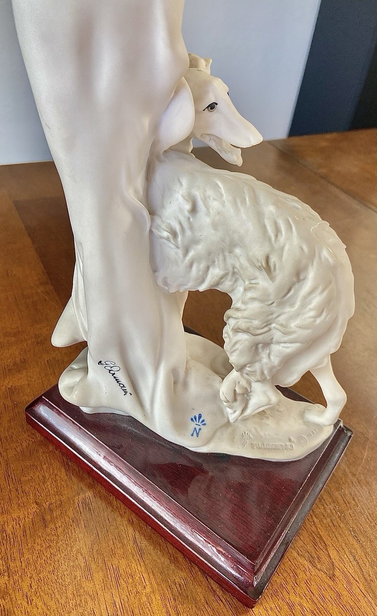 ジョゼッペアルマーニ 貴婦人とボルゾイ犬 置物 14”GIUSEPPE ARMANI LADY WITH BORZOI (RUSSIAN HUNTING DOG) FIGURINE