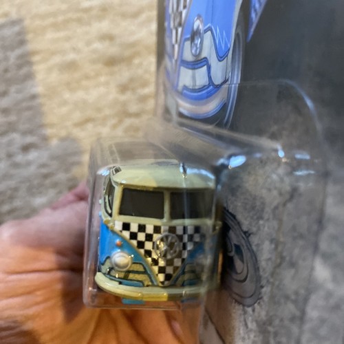 Hot Wheels VW VOLKSWAGEN DELUXE STATION WAGON Premium2022 Boulevard Real Riders - Picture 5 of 11
