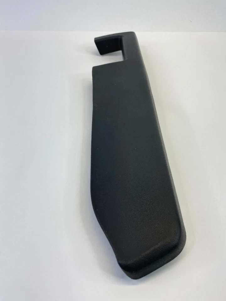 07-12 Mitsubishi Galant Front Left Interior Door Arm Rest Amrest 7221A067-0711 Foto 3 de 4